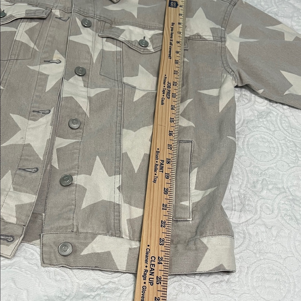 Altar'd State Gray Star Patterned Jacket - image 7